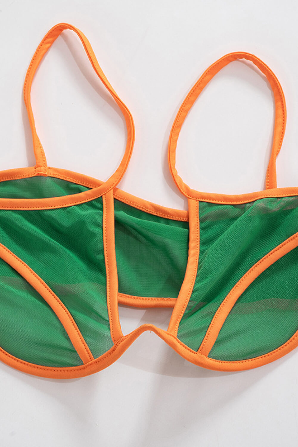 Contrast Bra and Tie Back Leggings Set - Outlets Forever