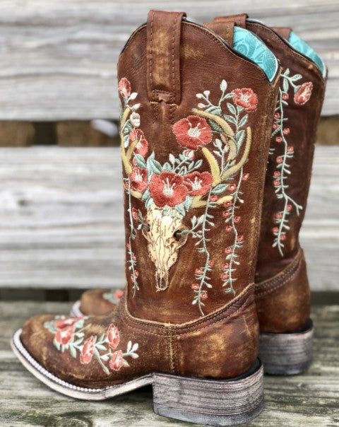 Women's embroidered rider boots - Outlets Forever