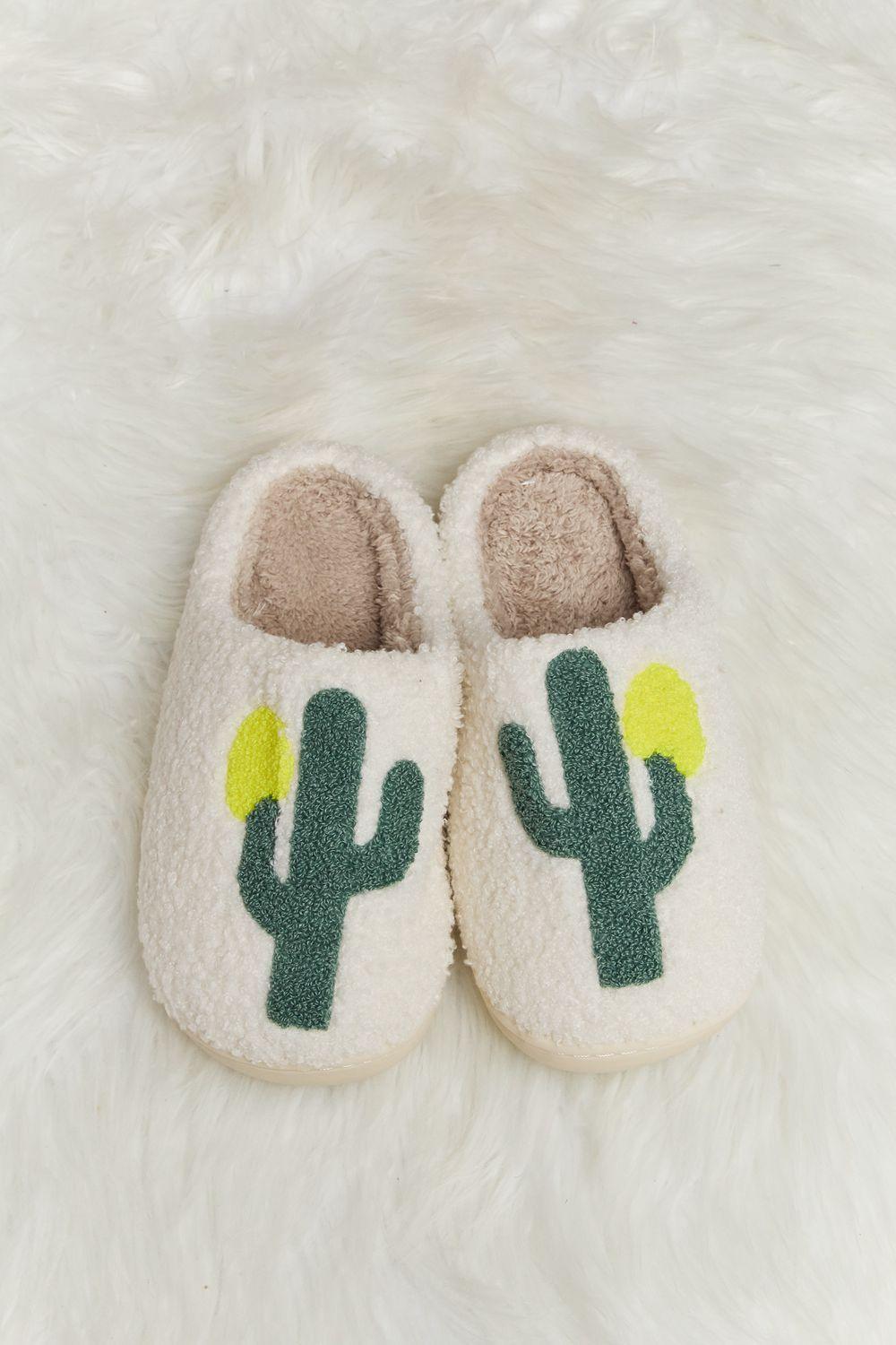 Melody Cactus Plush Slide Slippers - CADEAUME