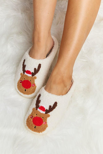 Melody Rudolph Print Plush Slide Slippers - CADEAUME