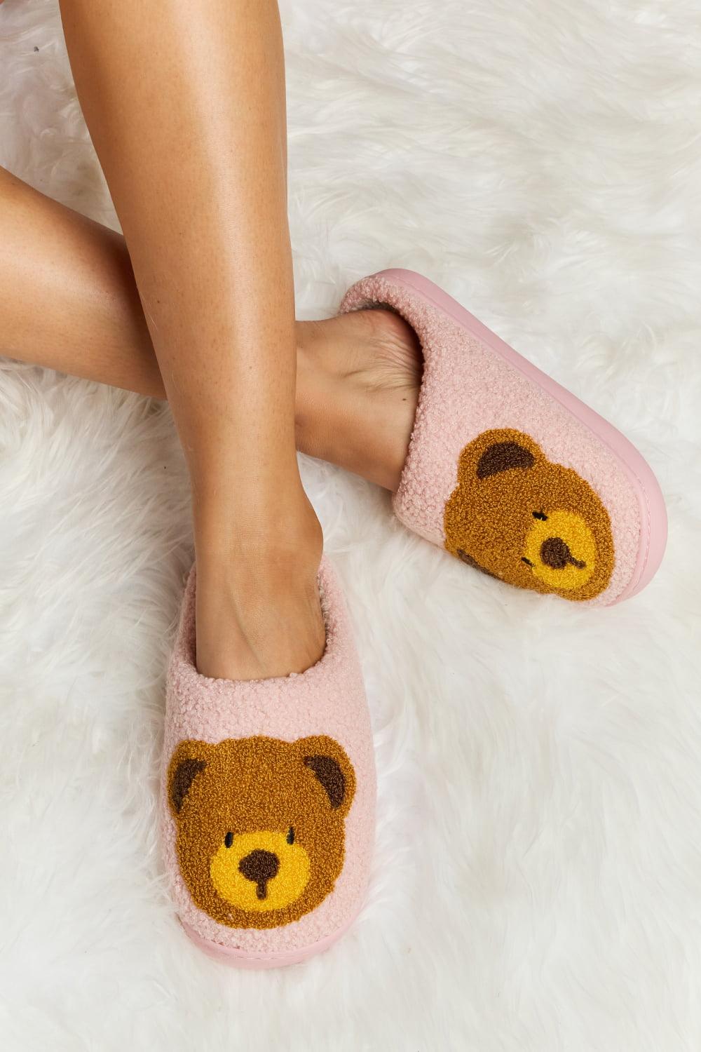 Melody Teddy Bear Print Plush Slide Slippers - CADEAUME