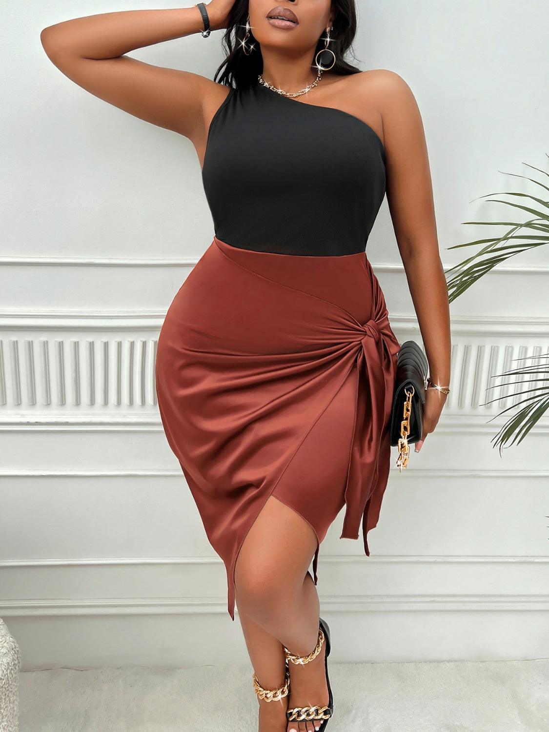 Plus Size One-Shoulder Sleeveless Tied Dress - CADEAUME