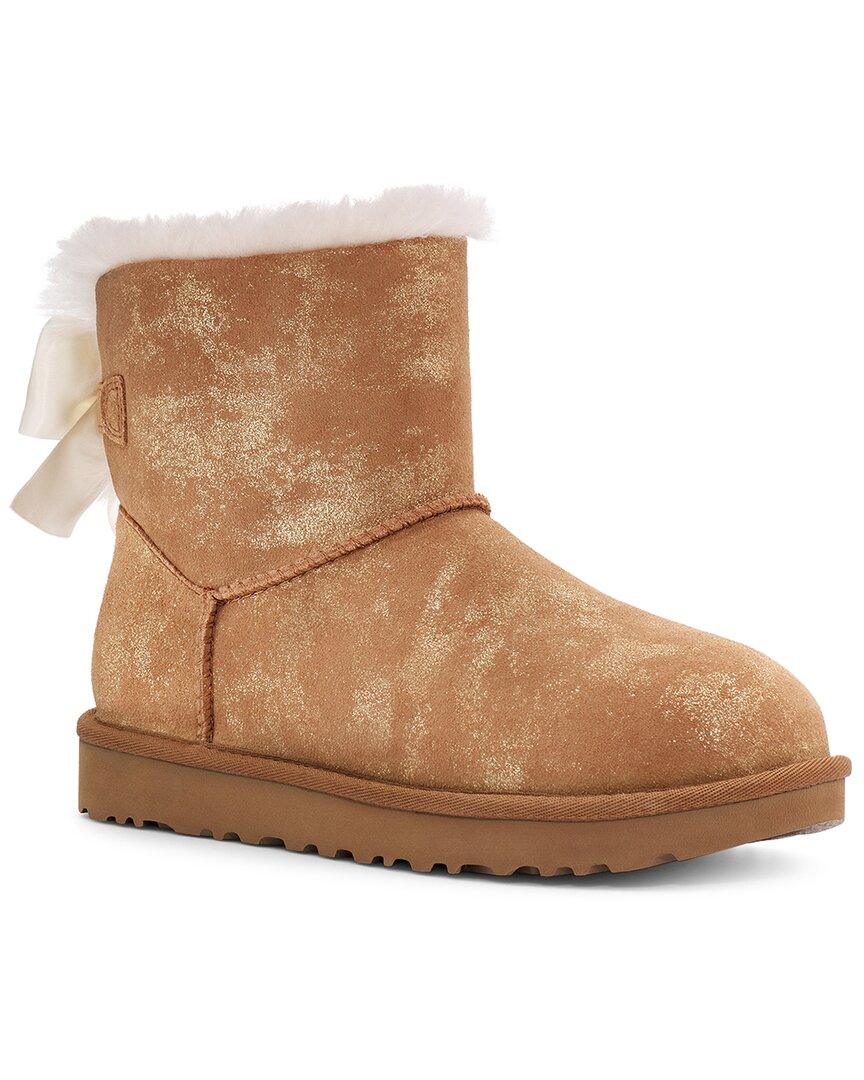 UGG Mini Bailey Bow Glimmer Suede Boot - CADEAUME