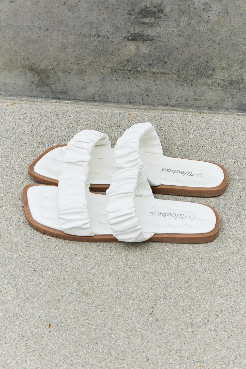 Weeboo Double Strap Scrunch Sandal in White - CADEAUME
