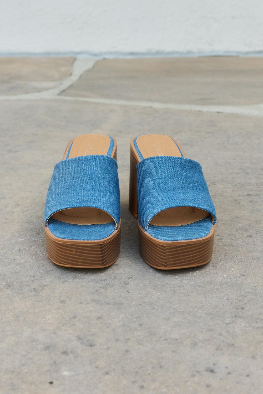 Weeboo Essential Platform Heel Sandals - CADEAUME