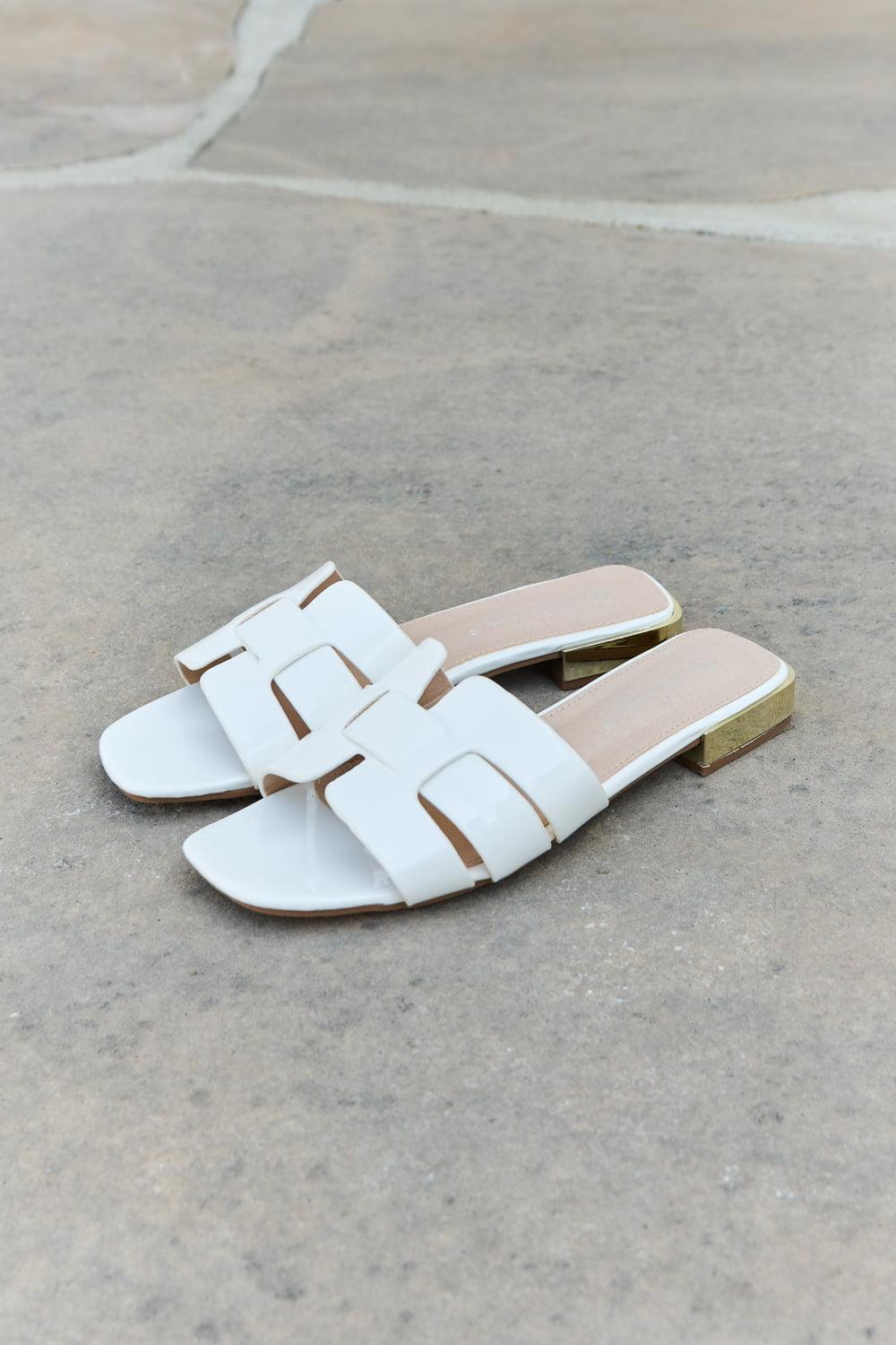 Weeboo Walk It Out Slide Sandals in Icy White - CADEAUME